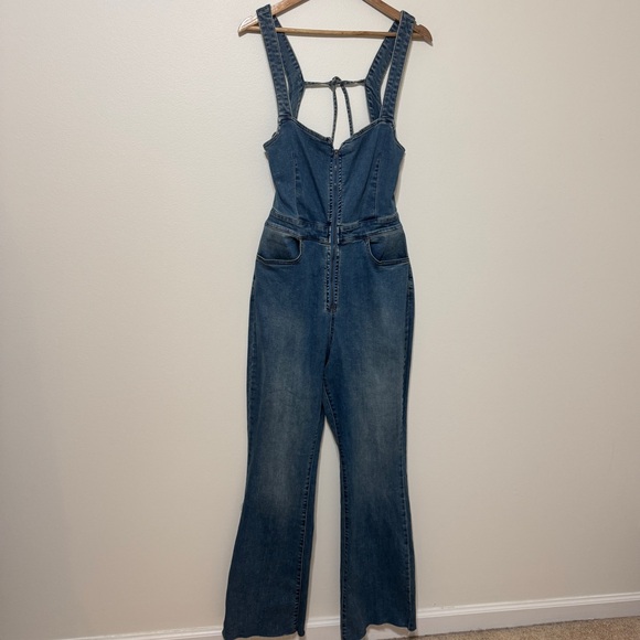 Free People CRVY 2nd Ave One Piece Denim Jumpsuit Flare Size 10 Women’s Western - Picture 2 of 10
